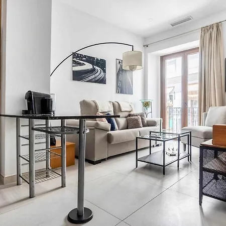 Comfy Away - Exclusivo Mercado De Triana Con Balcon Apartment *