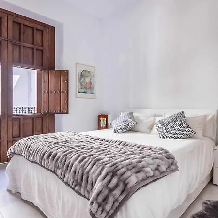 Apartamento Comfy Away - Exclusivo Mercado De Triana Con Balcon Sevilha