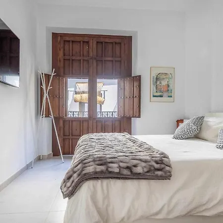 Comfy Away - Exclusivo Mercado De Triana Con Balcon Apartment *